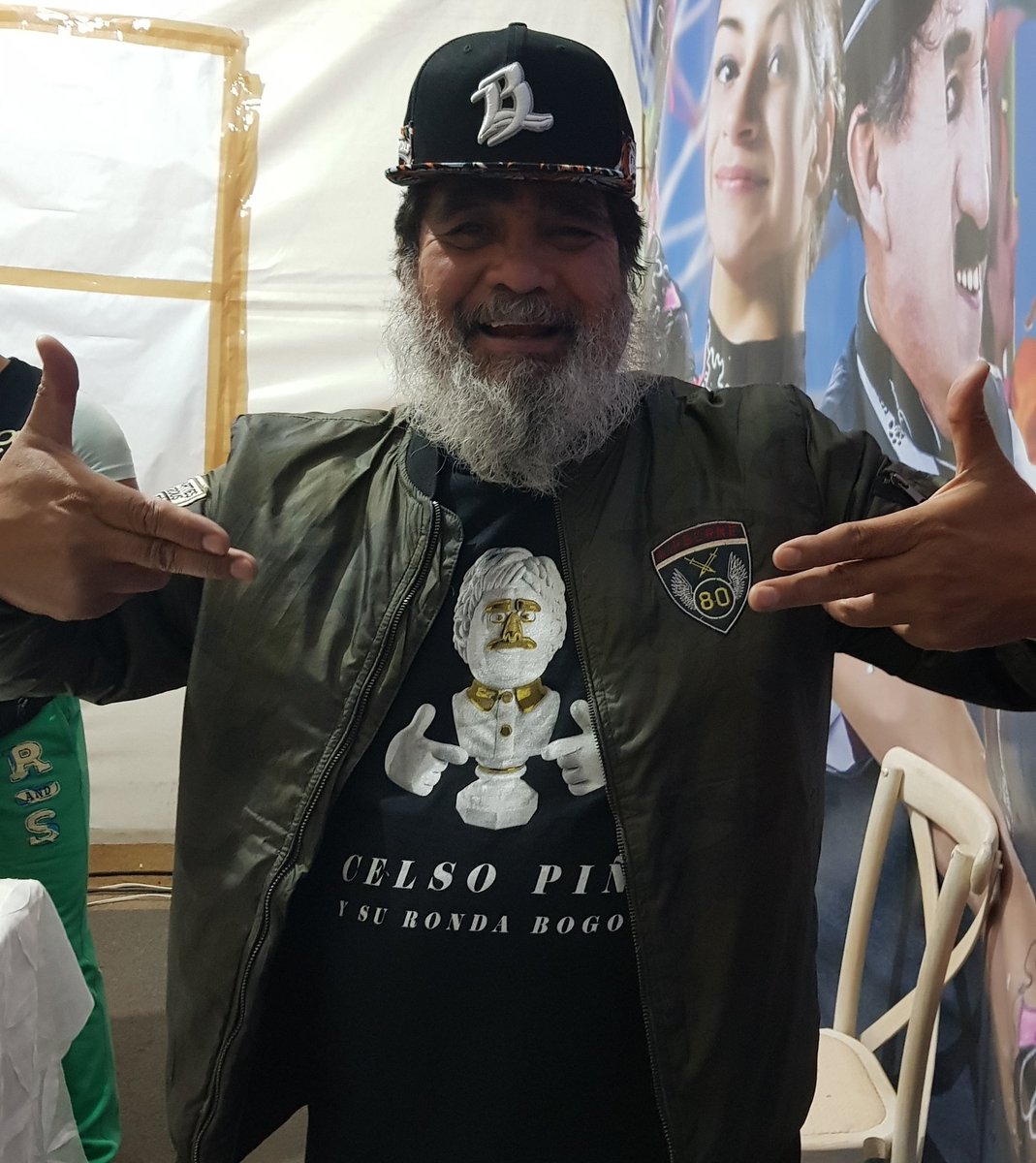 Esta semana se cumplieron 3 años de que, el 'Rebelde del acordeón', <a href="/CelsoOficial/">Celso Piña</a> se nos adelantara. Por eso, como homenaje, recordamos cuando presumió su gorra de nuestros <a href="/NacimosBravos/">Bravos de León</a> en la <a href="/FeriaDeLeon/">Feria de León</a> 👊🏻🦁😎