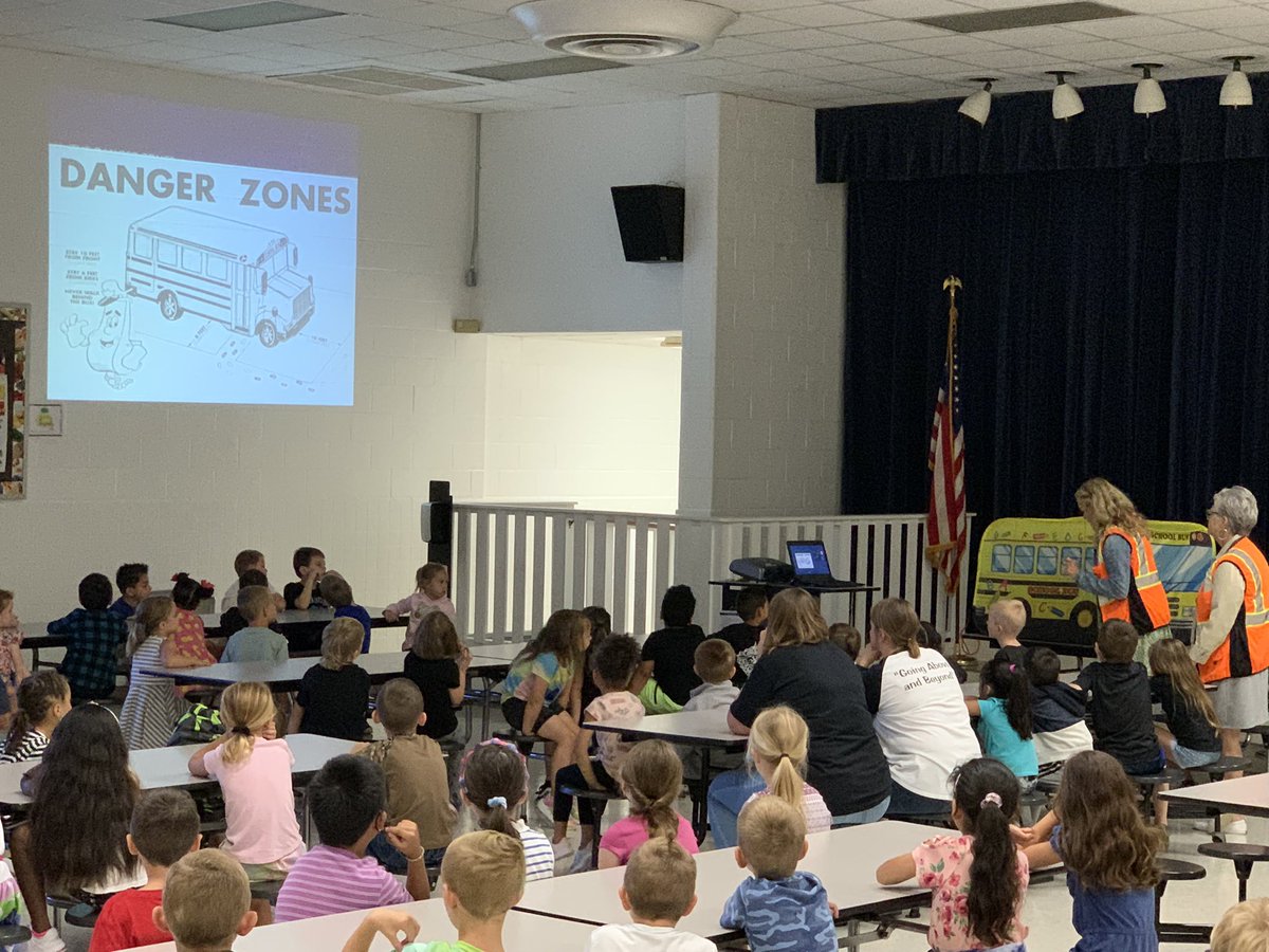 hmpearsonelem's tweet photo. Our primary level Pandas are learning all about bus safety this morning!! @MarchinettiM 🐼☺️🚌 Believe in believing! https://t.co/59E67Ibu4W