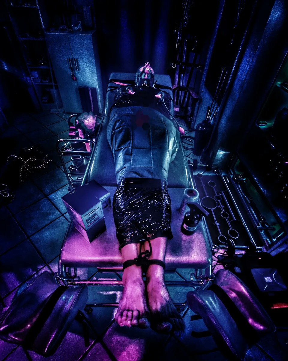 MaitresseLydi's tweet photo. Quelques photos pour faire passer l'été ! Inoubliable et mémorable moments ! Lâché prises cordes , pinces , médicale etc... Prête à accepter vos scénarios !
#bdsmlyon #bdsmcommunityandlifestyle #dominatrix #bdsmart #bdsmslave #bdsmsubmissive #bdsmworkshop #bdsm #lyonbdsm https://t.co/acvcFjGAcD