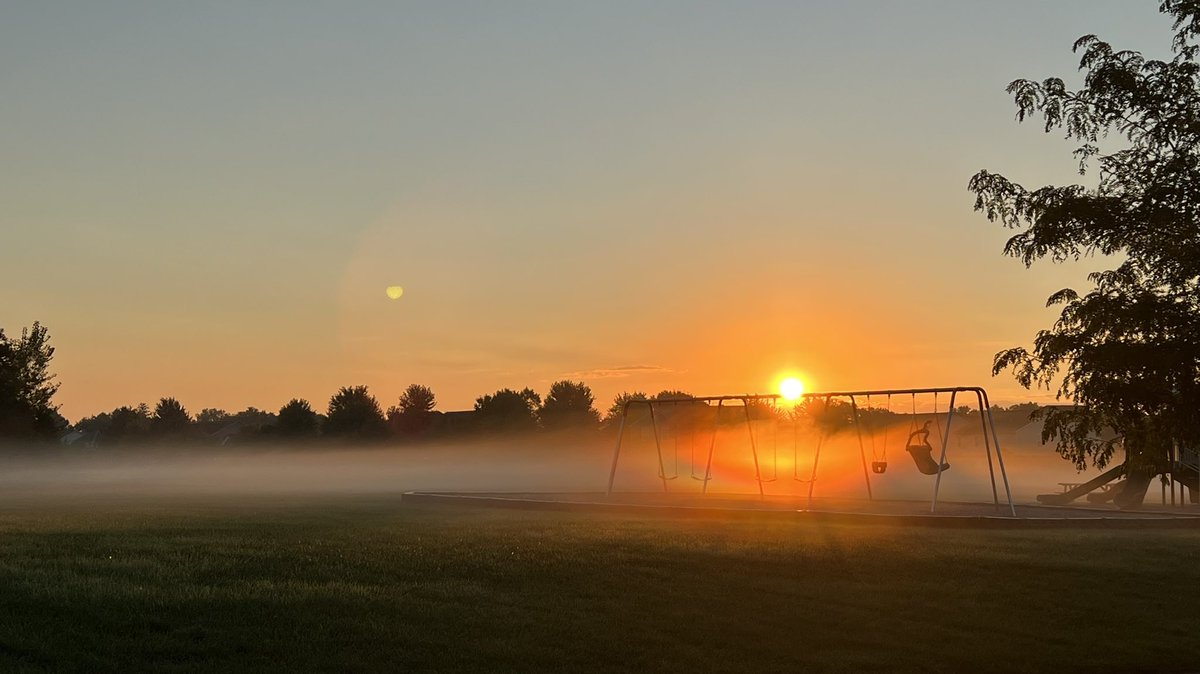 A light layer of fog for a beautiful morning 💛🧡 @ChuckWTHR @angelabuchman @LindseyWTHR13 @KellyGreeneWTHR @WTHRcom