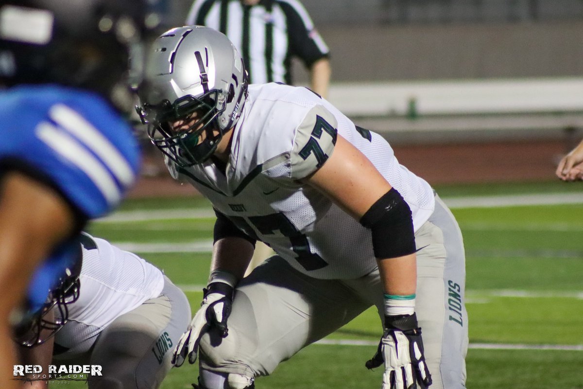 BenjaminGolan's tweet photo. 2024 Reedy OL Max Anderson (@MaxAnders0n1) got bigger over the off-season + it shows in his physicality coming off the ball

Texas Tech, Texas A&amp;M, LSU, Baylor &amp; more have already offered the #Rivals250 prospect

Full interview coming to @RedRaiderSports

https://t.co/M5wTrSos2u https://t.co/XpAZq74JMj