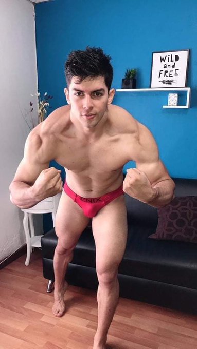 Watch Felipe Santoro's leaked NSFW photo on TwXstars