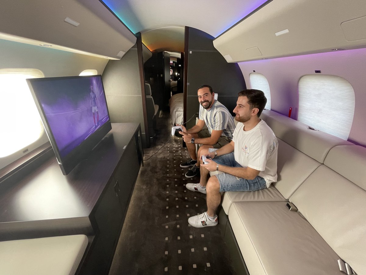 ACS_USA's tweet photo. Every now and then our brokers get to hop on board an empty leg that's truly amazing, and this flight from Dubai to Seychelles, traveling on a new Global 7500 is one such flight! - https://t.co/SrwgBaIMR6 #travel #ACSDXB #aircharter #luxurytravel https://t.co/LYLBCBJmOM