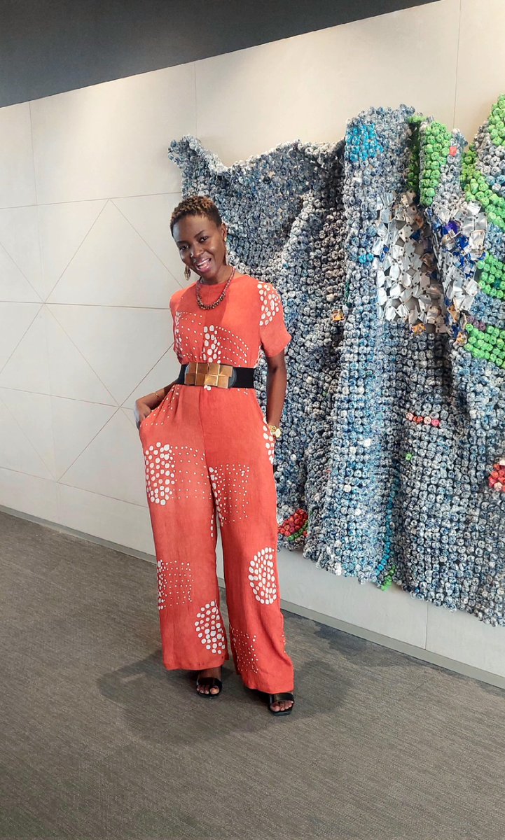 LandladyOfLagos's tweet photo. Ijebu woman in Luxury!
'Rains in the sky' pattern designed by the good guys @AdireTribe
Best #Adire plug in the world! https://t.co/iGhL9wpPMa