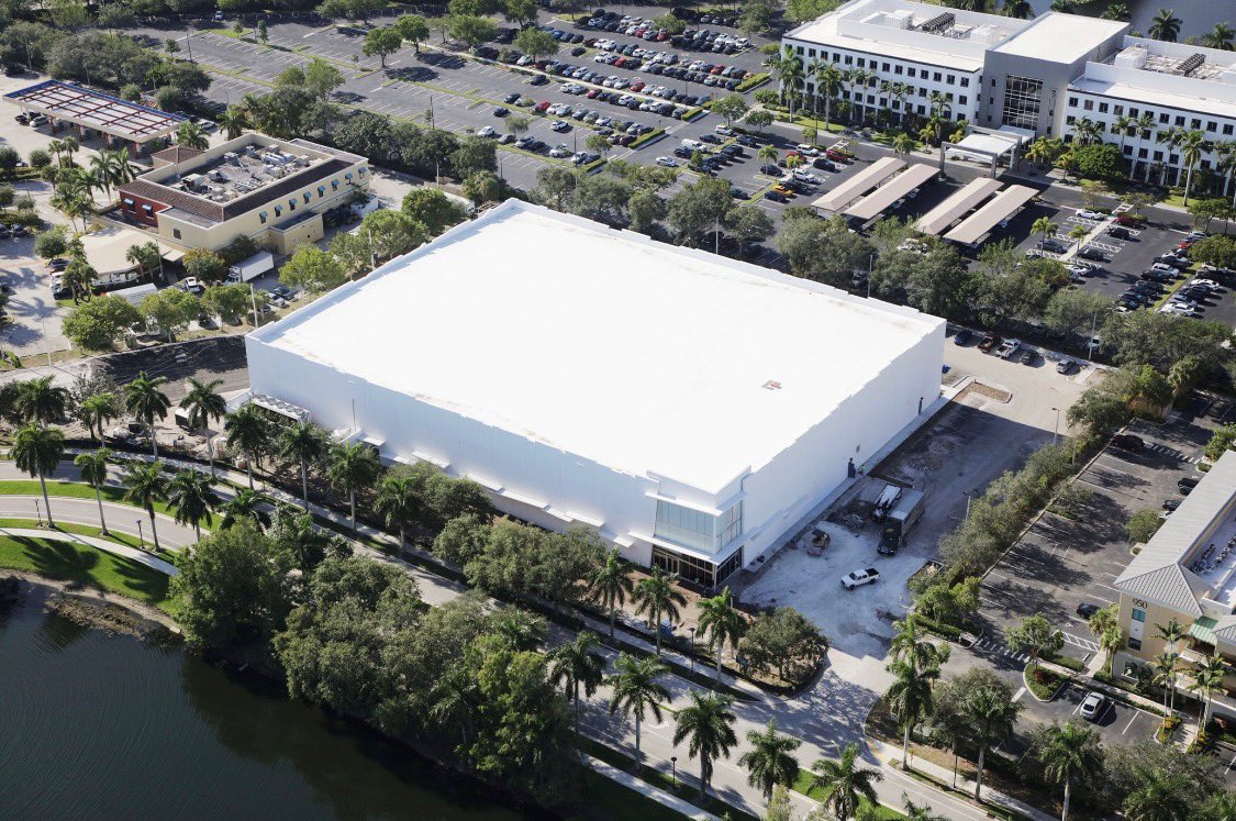 ice_boca's tweet photo. We are close to completing the detailed work inside and expect to open very soon! Please continue to register online through the link below and we’ll see you on the ice! 

https://t.co/s0OL68oJwZ https://t.co/cFr4k7E6Jp