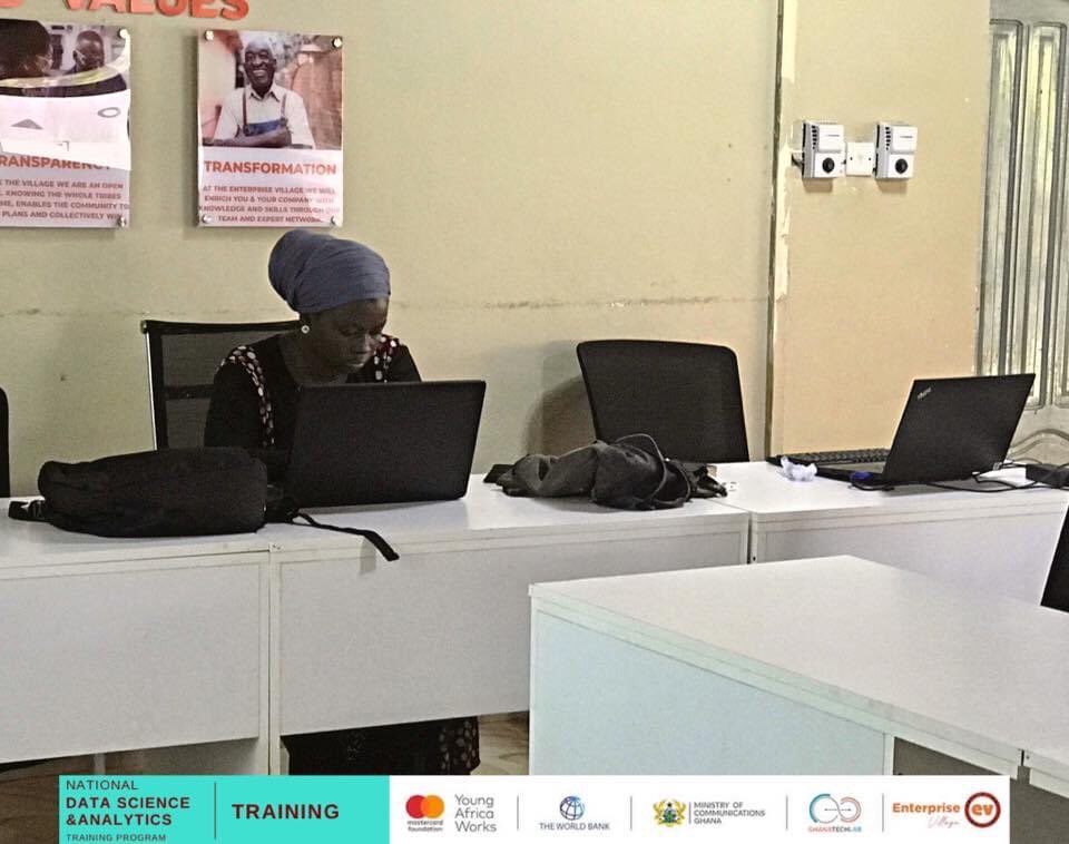 EVhubaccra's tweet image. 𝗡𝗮𝘁𝗶𝗼𝗻𝗮𝗹 𝗗𝗮𝘁𝗮 𝗦𝗰𝗶𝗲𝗻𝗰𝗲 𝗧𝗿𝗮𝗶𝗻𝗶𝗻𝗴
The Data visualization trainees at the enterprise village worked on a Covid-19 project while the machine learning trainees worked on a bank marketing project. 
#datascience
#GTLbaseprogram
#python
#GhanaTechLab
