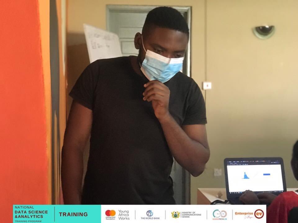 EVhubaccra's tweet image. 𝗡𝗮𝘁𝗶𝗼𝗻𝗮𝗹 𝗗𝗮𝘁𝗮 𝗦𝗰𝗶𝗲𝗻𝗰𝗲 𝗧𝗿𝗮𝗶𝗻𝗶𝗻𝗴
The Data visualization trainees at the enterprise village worked on a Covid-19 project while the machine learning trainees worked on a bank marketing project. 
#datascience
#GTLbaseprogram
#python
#GhanaTechLab
