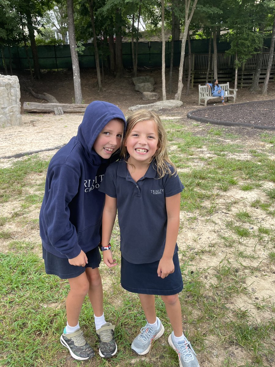 MrScott3rdGrade's tweet photo. First two days were of Third Grade were full! It was great to be back with our entire school community for TTT! #trinitylearns https://t.co/cQ2R5omeQn
