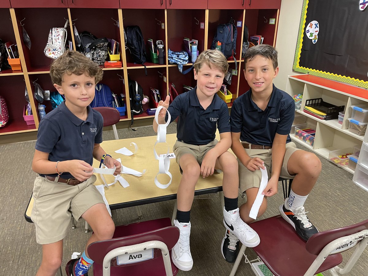 MrScott3rdGrade's tweet photo. First two days were of Third Grade were full! It was great to be back with our entire school community for TTT! #trinitylearns https://t.co/cQ2R5omeQn
