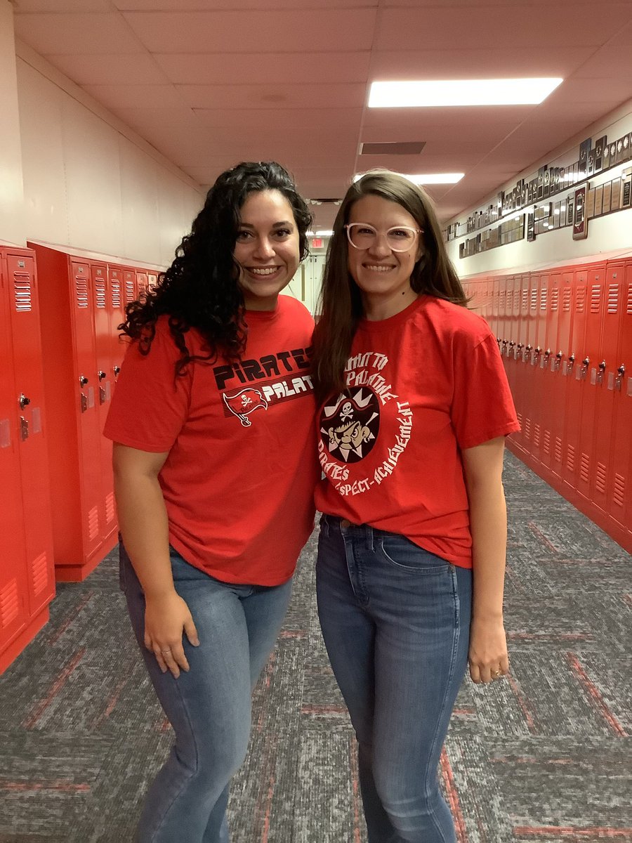 mrs_luzadder's tweet photo. Shout out to our first year Pi-rates who successfully rocked their first full week of teaching! Welcome to the Pirate Ship! #mathletes #itsalifestyle #myPalatine @PiratesofPHS @MsLyke_J https://t.co/Hn7mT5gqEX
