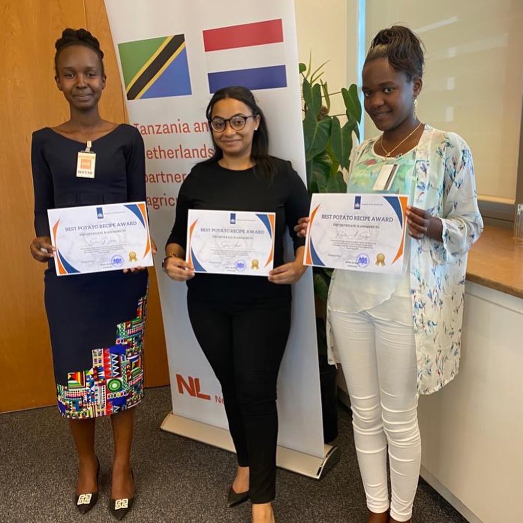 NLAgriTanzania's tweet photo. To mark the #internationalpotatoday2022, we celebrated by awarding #potatorecipechallenge winners, who were chosen based on #creativity #originality #presentation and #execution of potato cuisines. Thank you all for the active participation and congratulations to the winners https://t.co/IHxUIv1wDM