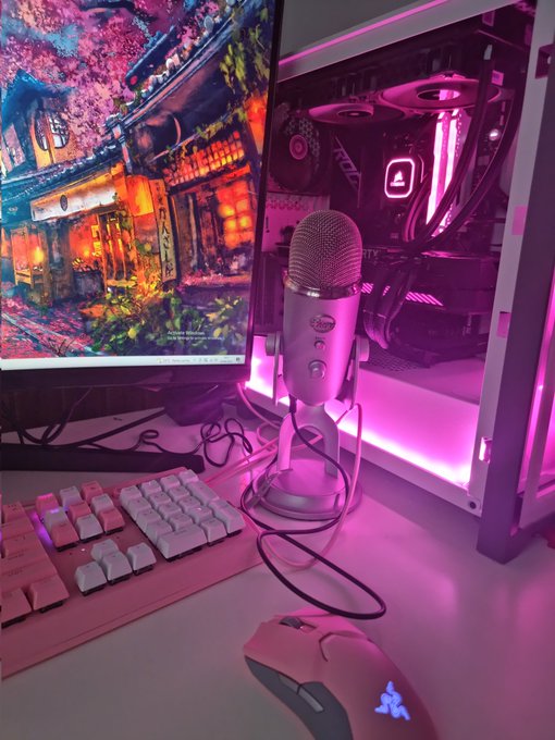 New gamer grill setup quickly put together until office is done https://t.co/mh3DMwPQtY