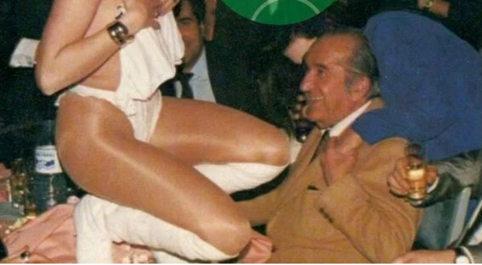 Lampatzampa's tweet photo. Οταν παρταρανε οι δικοι μας πολιτικοι εδω, οι Φινλανδοι ηταν ακομα απανω στα δεντρα ναπουμε https://t.co/bXytaXWrr2