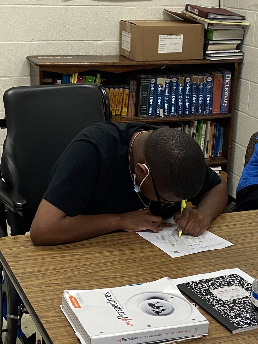 Rebecca Trivette tweet media