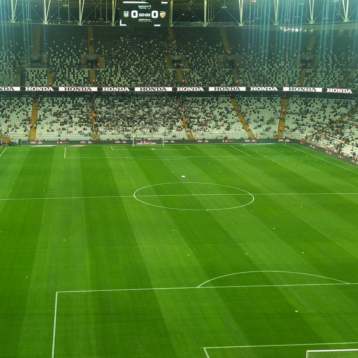 zaferhan77's tweet photo. @biletdevir_bjk https://t.co/Cy5y8YAzsc