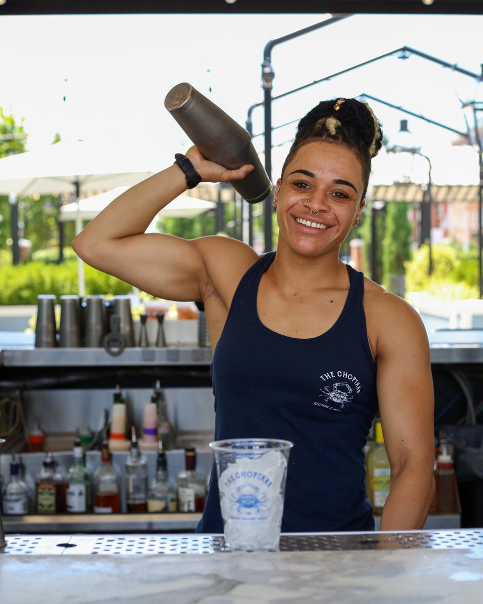 Thanks for helping us keep our bartenders in shape by ordering all those drinks 💪