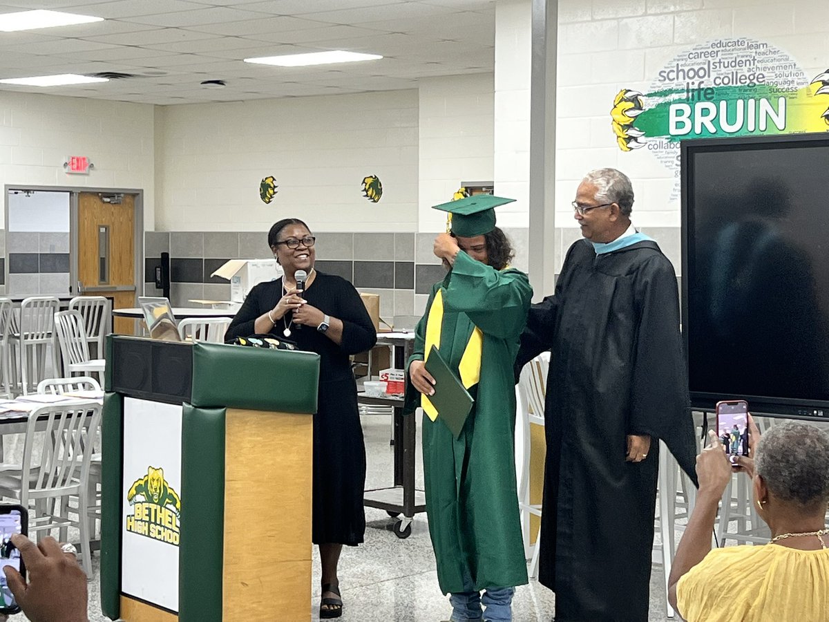 Travis Oliver (@travisoliver27) on Twitter photo Delayed, but not DENIED!!!! Congrats to another Bethel Graduate who continued to persevere towards his goal of graduation. This Is The Why! #1067 #BruinPride <a href="/RalphJSaunders1/">Ralph Saunders</a> <a href="/HCS_AoH/">Academies of Hampton</a> @RaymondLHaynes Delayed, but not DENIED!!!! Congrats to another Bethel Graduate who continued to persevere towards his goal of graduation. This Is The Why! #1067 #BruinPride <a href="/RalphJSaunders1/">Ralph Saunders</a> <a href="/HCS_AoH/">Academies of Hampton</a> @RaymondLHaynes