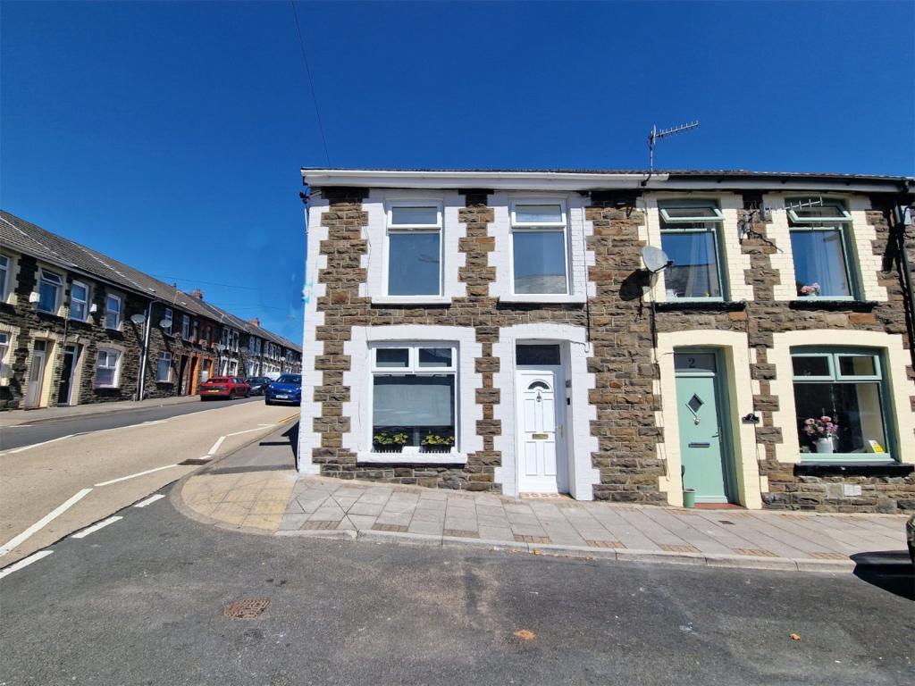😊😊😊😊😊😊😊😊😊😊*** A BEAUTIFUL FIRST TIME PURCHASE OR LOVELY FAMILY HOME ***
* THREE BEDROOMED END OF TERRACE HOUSE IN A SOUGHT AFTER STREET 😊😊😊😊😊😊😊😊

zcu.io/PwMp