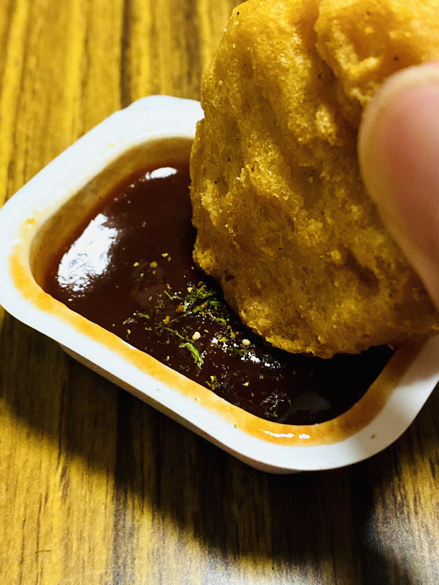 うらぴょん 自分らしさこそ成功 いつもの バーベキューソースですが うまいです やまつ辻田 極上七味 マックナゲット バーベキューソース T Co 7ewg1kizxk Twitter