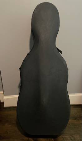 FranklinPondATL's tweet image. If you’re in need of a cello case, here is one being sold by one of our alumni. 
#cello #cellolife #stringmusicians #chambermusic #fineartsfriday 

atlanta.craigslist.org/atl/msg/d/atla…