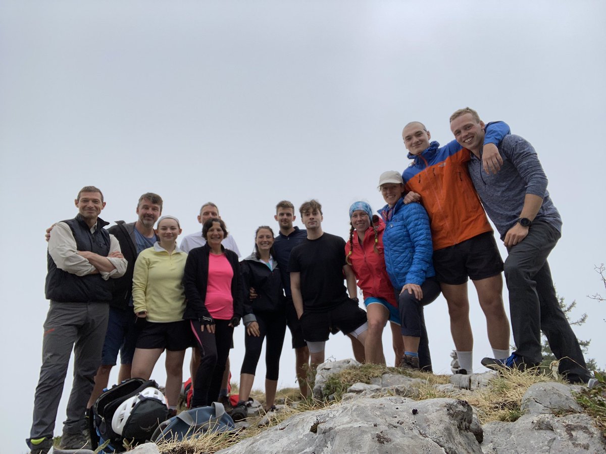 SummitAchieve's tweet image. Making memories, building relationships and enjoying the outdoors. Excellent for creating the conditions for teamwork and trust. #teambuilding #trust #Wellbeing #LeadershipDevelopment