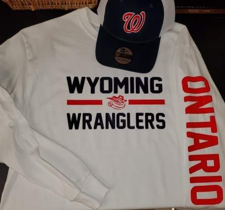 u17ladywrangler's tweet photo. Thanks Sewlutions Embroidery. The shirts look great. https://t.co/coR8613LR9