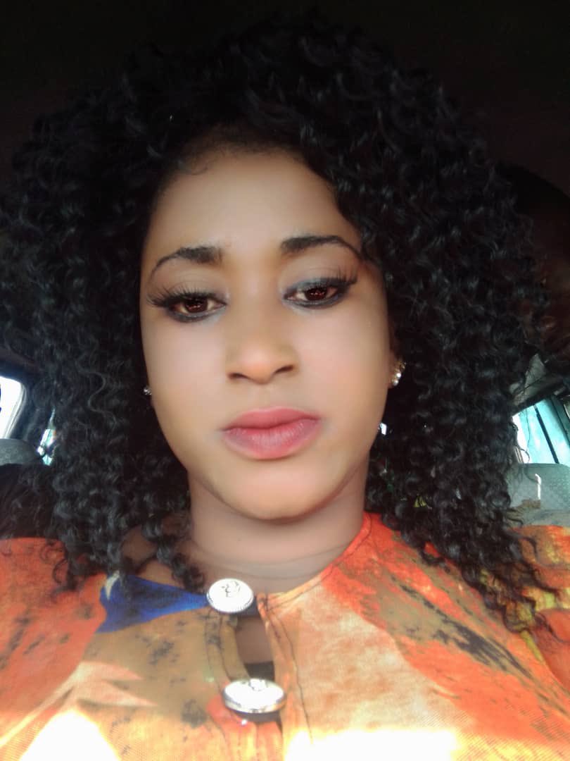 yaomoisekatumbi's tweet image. Triste nouvelle pour la presse ivoirienne. La consœur Ange Lath, journaliste à Radio ATM Port-Bouët, assassinée dans la nuit du jeudi 18 août, à son domicile à Gonzagueville. Que son âme repose en paix 😭