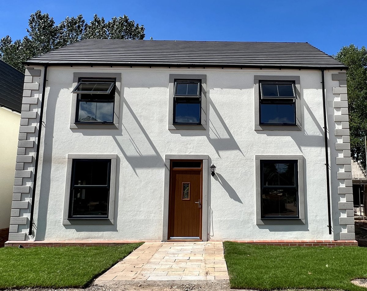 Sourced_Capital's tweet photo. Great to see the stunning progress on our Sourced Capital project; The Paddocks in Carlisle. 

We’re really proud to see how much this new build development has taken shape already. To invest in similar projects with us then start your registration today - https://t.co/H5UML0YDEB https://t.co/hXJCqP62pj