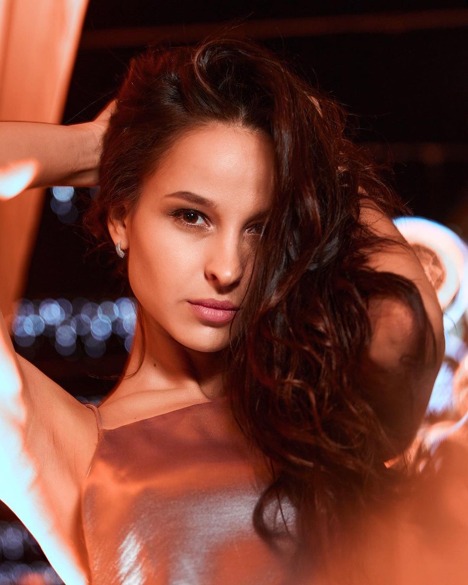 achelibra's tweet photo. Hello #NFTcommunity ❤️
I propose to get acquainted, for this I will tell a little about myself, and the rest you will learn in the process of communication with me 😉

1/6 https://t.co/fiJmIDoj6j