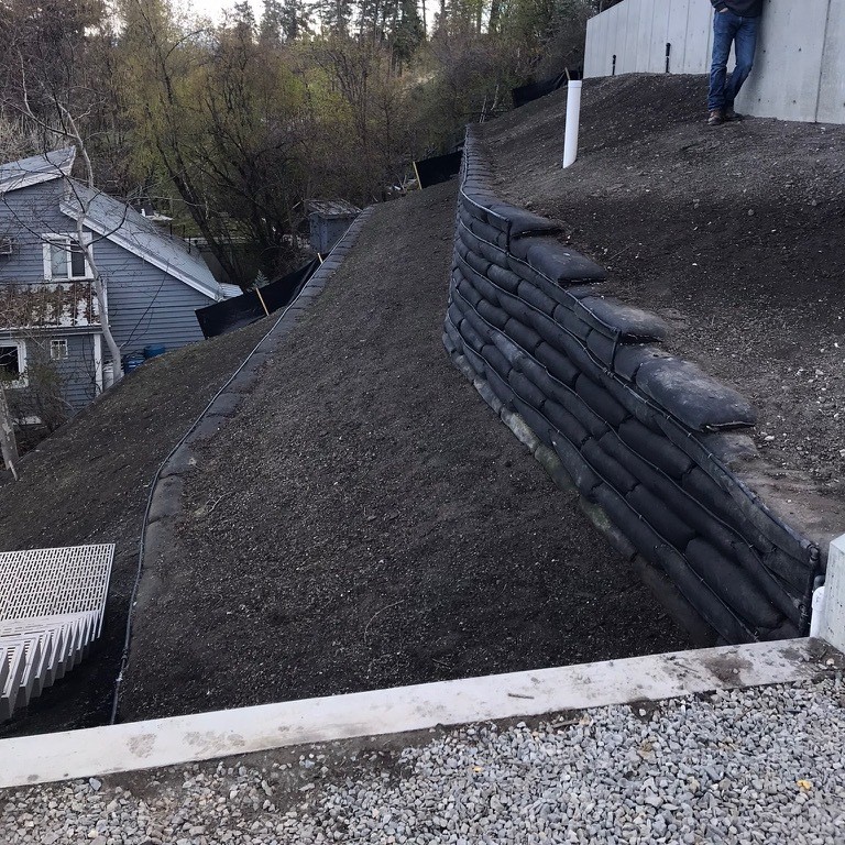 Awesome irrigation work on this #FlexMSE installation. We always say, build like concrete - finish like landscaping. If your region, wall orientation or vegetation choice requires it... irrigate your wall! Unlike other wall systems we LOVE water. Where else can you see Flex MSE?