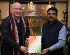 timesofindia's tweet photo. "A goat of the court &amp; a champion of education &amp; skilling outside of it. Delighted to meet Tennis legend &amp; Chairperson, #SquarePanda, #AndreAgassi. Also, pleased to meet #AndyButler, #AshishJhalani," tweets Minister of Education, #DharmendraPradhan https://t.co/vQOJGgxkxL