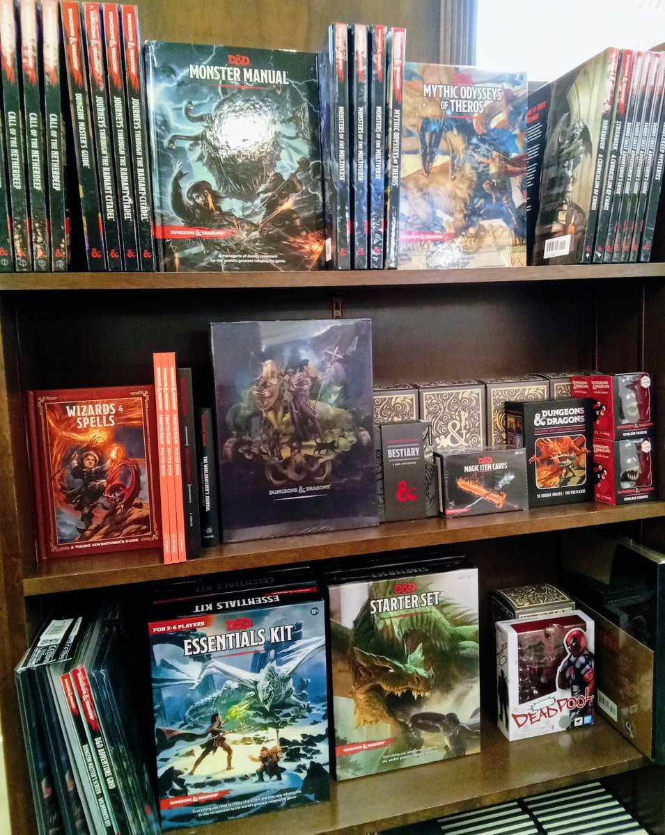 BNPlainview's tweet photo. Looking for something to do with friends this weekend? Why not start a new #DnD campaign? We've got what you need to make it the most memorable one yet - or to get you started! 🎲

#BNDiscover #BNPlainview #BarnesAndNoble #BoardGame #DungeonsAndDragons https://t.co/obxNgVPRYx
