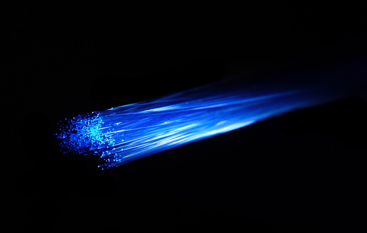 Don’t let the small size of fiber optic cables fool you. The individual glass or silica strands have a tensile strength, making them strong and able to bend. 💪🏼

And the multiple layers of protective shielding make the risk of damage very minimal.