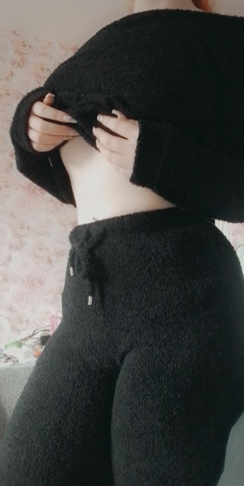PiercedPrince10's tweet photo. New content up today and next week 💦
I can't wait to try out my new toy 🥵

https://t.co/ssBcnjfz1j

#onlyfans #onlyfansgirl #sellingcontent https://t.co/HLi7ygP3YI