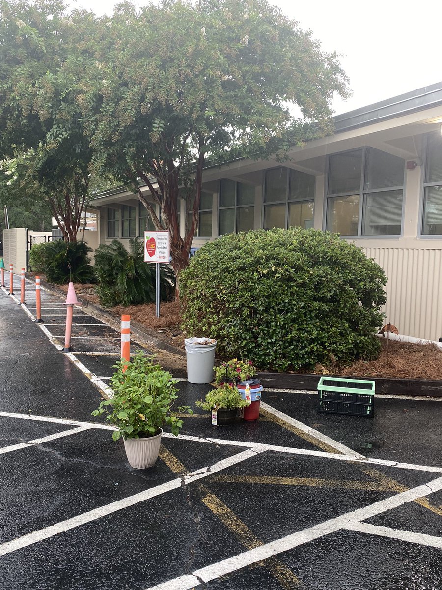 Morehead Elementary School at Camp Glenn tweet media