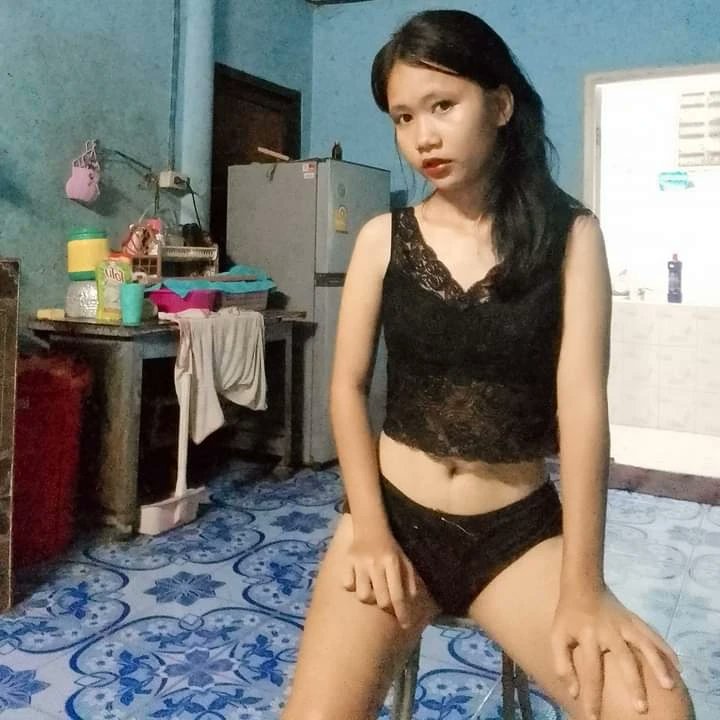 harijeang's tweet photo. อยากโดนเลีย 🍼 https://t.co/Kqb173piq5