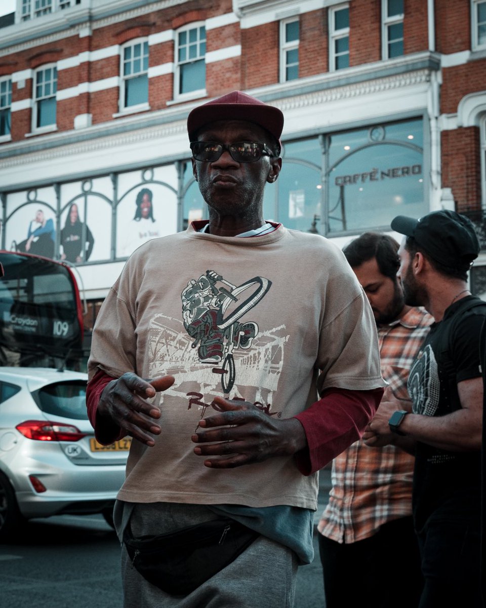 IssarCerrato's tweet image. Brixton LIVE #photography