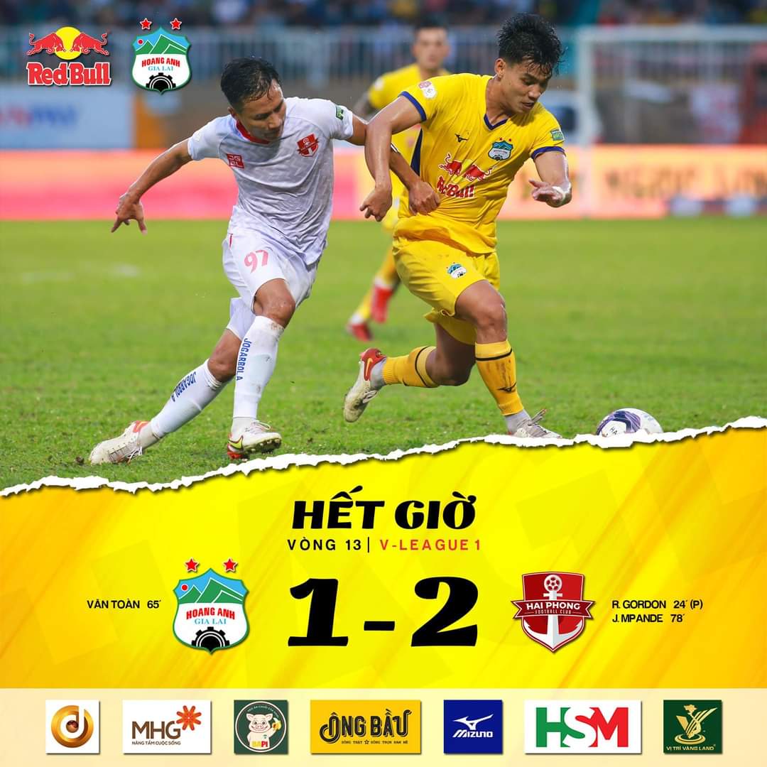 SatoRyuji164's tweet photo. Thắng không khiêu, bại không nản 💪 #hagl #nguyentuananh #vt9 #nguyenvantoan #ta11 https://t.co/E4xVH5oJnM