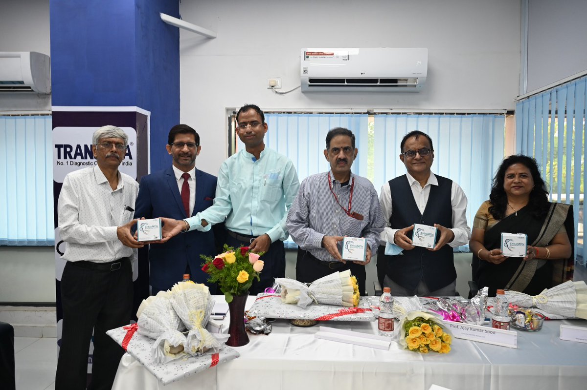 PrinSciAdvOff's tweet photo. The @PrinSciAdvGoI visited the Medical Technology Capital of India- AMTZ Vizag .Inaugurated 2 new facilities - Trivitron &amp; Deckmount; launched the test batch for Monkeypox, and also laid foundation of new factories, including India’s first pacemaker facility and for diagnostics https://t.co/8mGOrhQGev