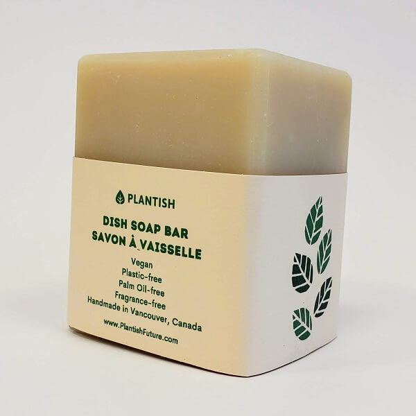 RootsRefillery's tweet image. It&apos;s #backtoschool for our friend, #CollegeKidCam!
He says #budget and space are tight and we are here for him!

Laundry strips, dish soap bars, shampoo &amp;amp; conditioner bars all take minimal storage, and will last the full semester.

Take 20% off everything this Saturday!