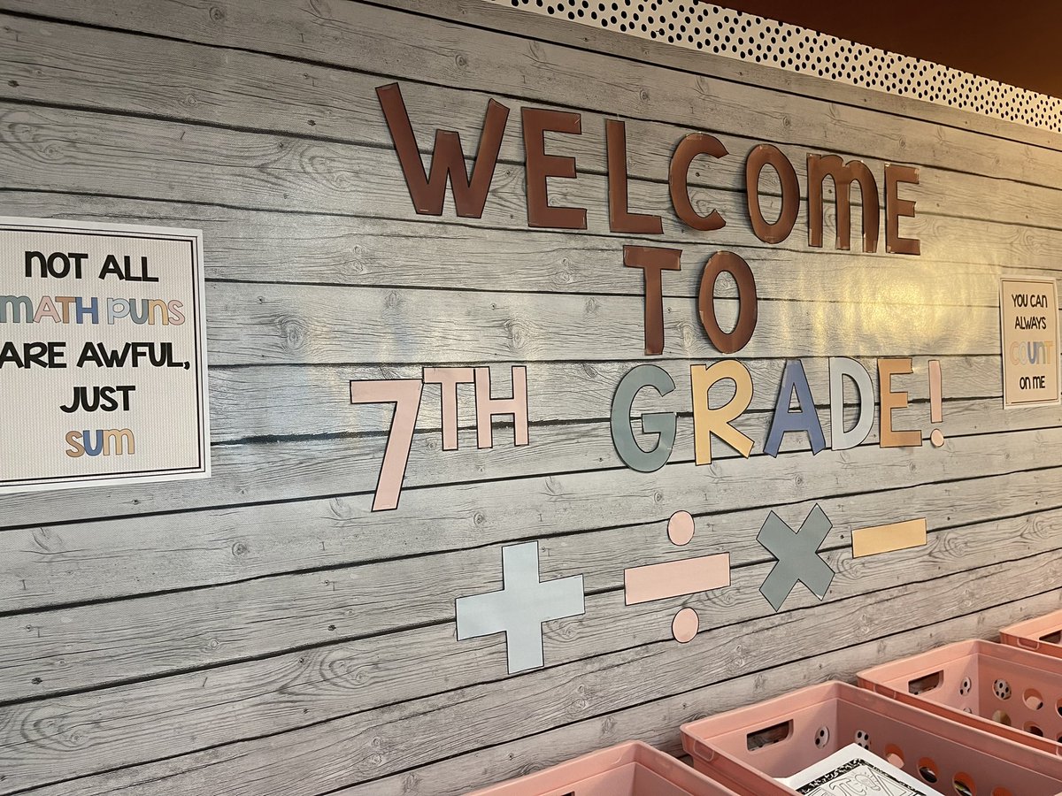 She started at BA c/o 2017 as a star student athlete 🏀 to a <a href="/YsletaMS/">Ysleta Middle School</a> star 7th grade 👩🏻‍🏫 teacher. It is a pleasure to have Mrs. Duarte at YMS. @unitedwerestronger <a href="/PK8Academics/">YISD PK-8 Academics</a> <a href="/JosePerYMS/">Jose Perez</a>