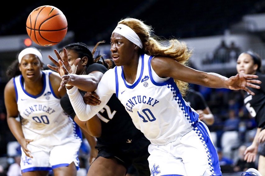 friday flicks📸

So thankful for our amazing UK Athletics photographers, happy national photography day!