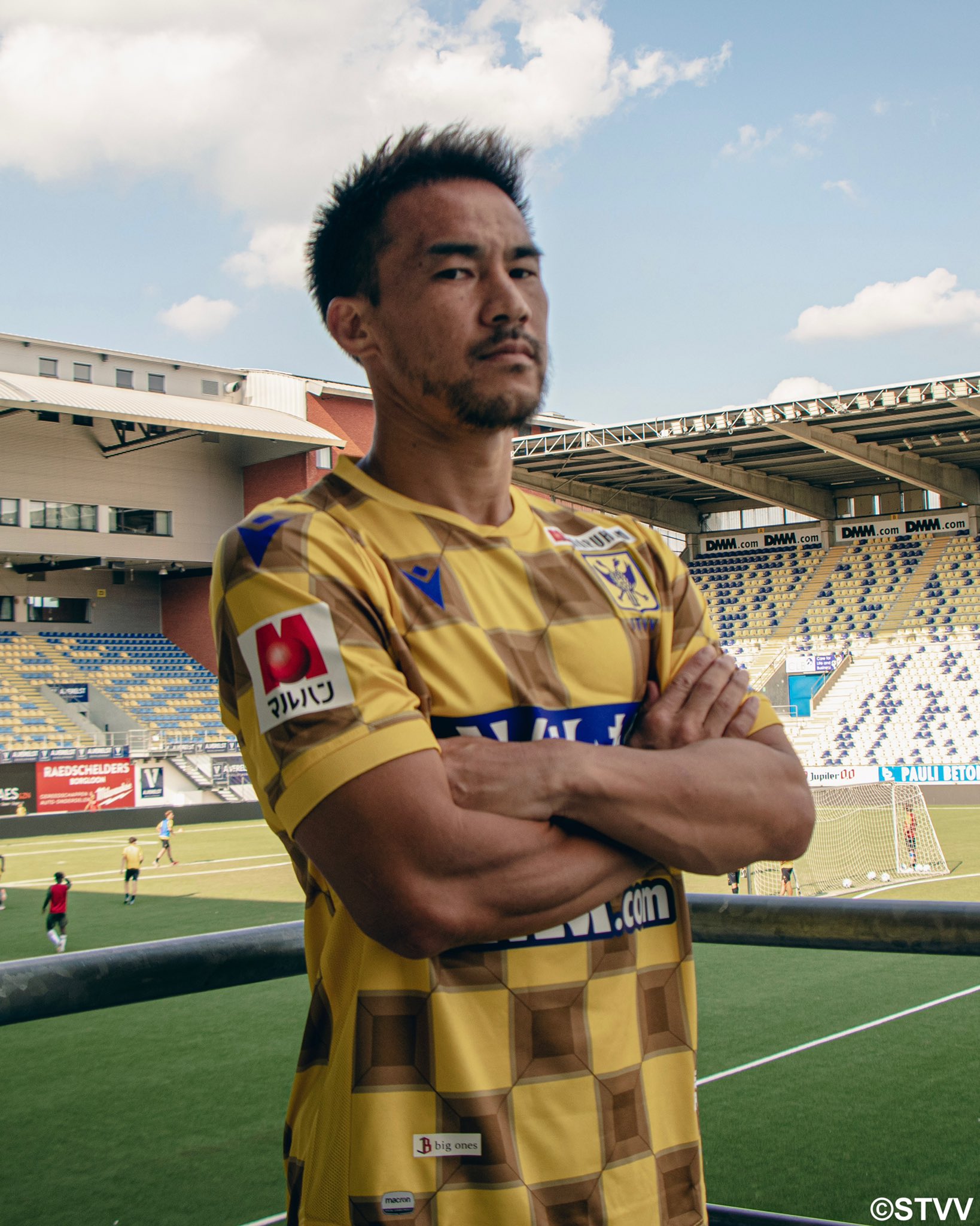 Goal Japan 速報 シント トロイデン が 岡崎慎司 の加入を発表 T Co Updsprb81z Twitter Goal Japan 速報 シント トロイデン が 岡崎慎司 の加入を発表 T Co Updsprb81z Twitter