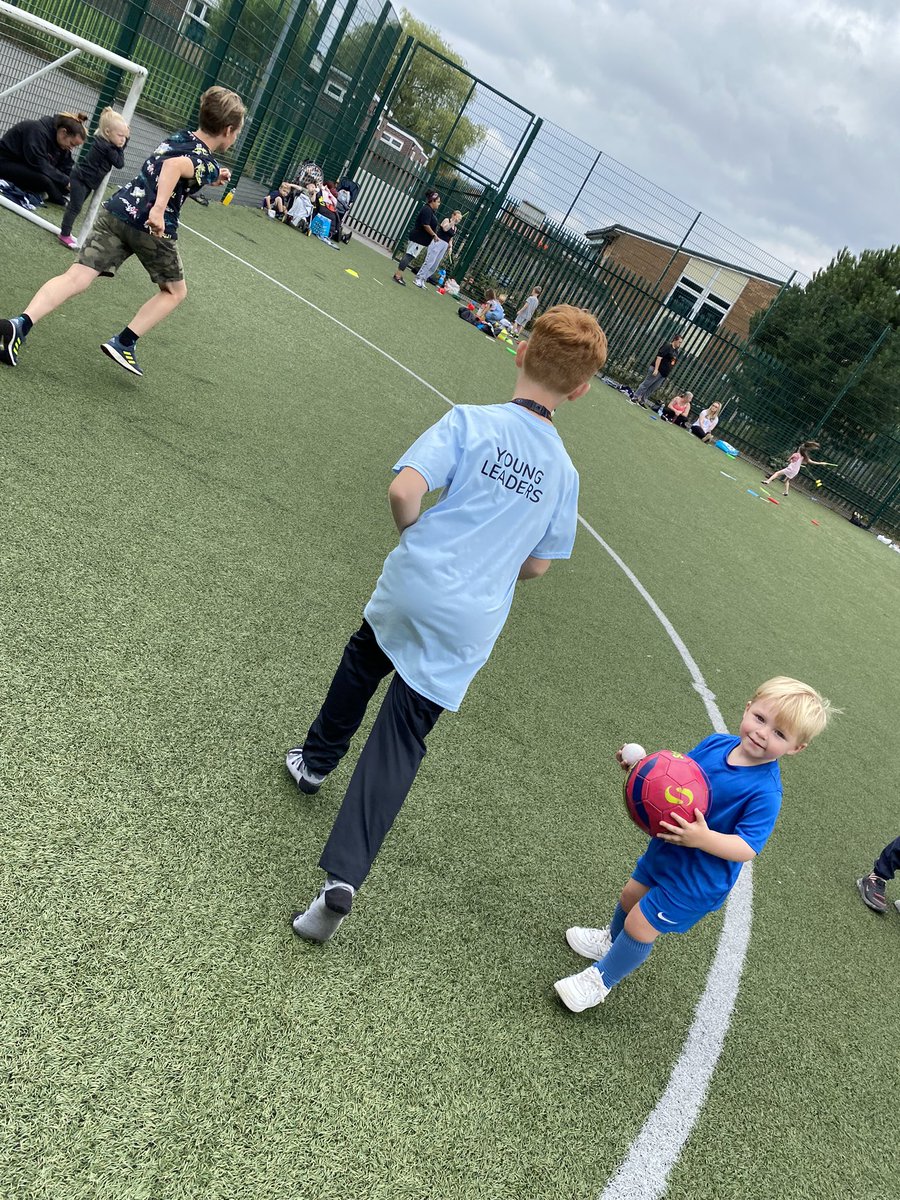 We have been super busy over the last 4 weeks. Thank you to all our young leaders who have given up there spare time to come and help support the HAF activities! #thenextgeneration  <a href="/ForHousingLisa/">Lisa Fowles</a> <a href="/REELCIC/">TEAM REEL</a>