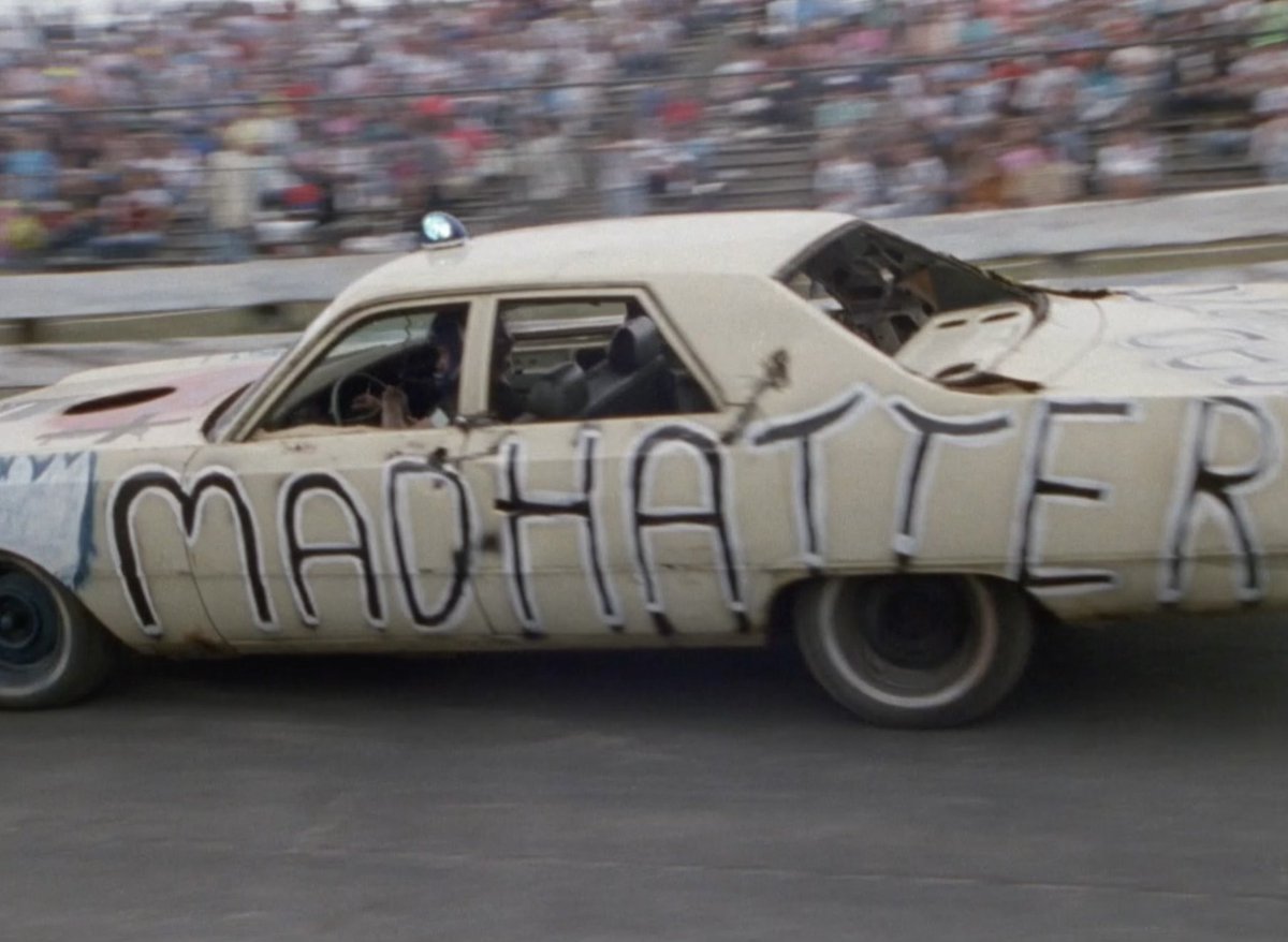 lecinemaclub's tweet image. Now Showing: MEDIA MAN, a patchwork portrait of American counterculture by DANNY &amp;amp; NANCY LYON (@bleakbeautyblog).

An extended cross-country trip quilting together undying rituals and memorable faces from across the country. 

For two weeks on lecinemaclub.com.