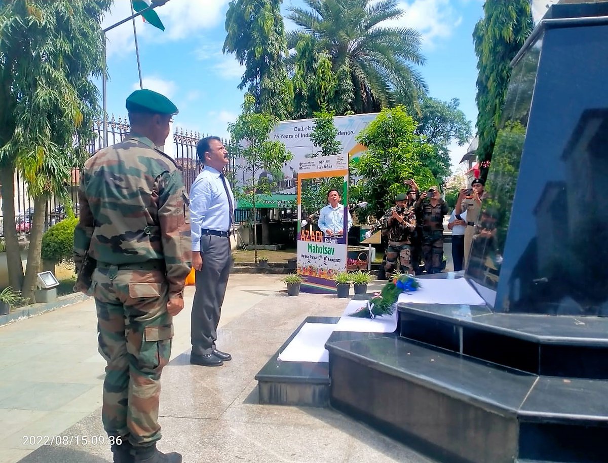 nccner's tweet photo. On 15 Aug 2022, i.e. 3rd Day of the Moirang INA Martyr's Memorial Campaign, was marked by Wreath Laying by the Gp Cdr followed by Flag Hoisting and Interaction with NCC Cadets and Students from local Schools. The Gp Cdr requested the Cadets and Students to Never forget the INA. https://t.co/ZCpxT57otm