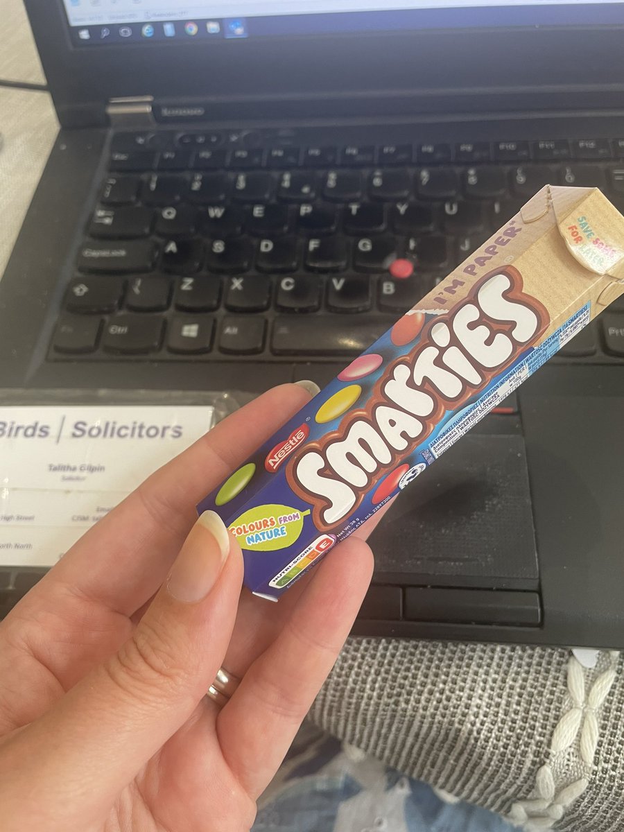 TalithaGilpin's tweet photo. Billing day started off ok with this treat for extra brain food, it’s now looking decidedly less smart thanks to internet issues and AN EMPTY BOX!!!!! #stressful #smarties #sendmorechocolate #mycomputerhatesme https://t.co/Q6TKK6J4Na