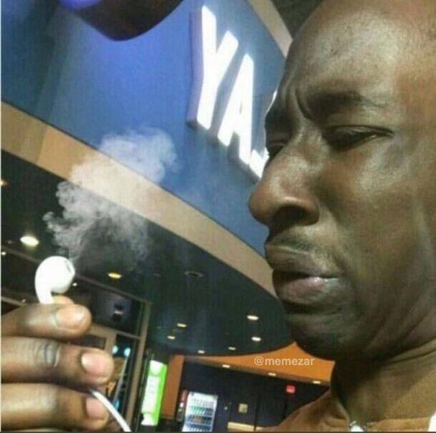 SiirStephen's tweet photo. #HowManage 
Track off Tata Lunga's #TrapTapFlow Ep bangs like mad soteh smoke komot ma earphones. 
Get Now at https://t.co/6Vcb3kMEnp
#LungaSound #FOREVER1 https://t.co/Pnwo6pgEJT