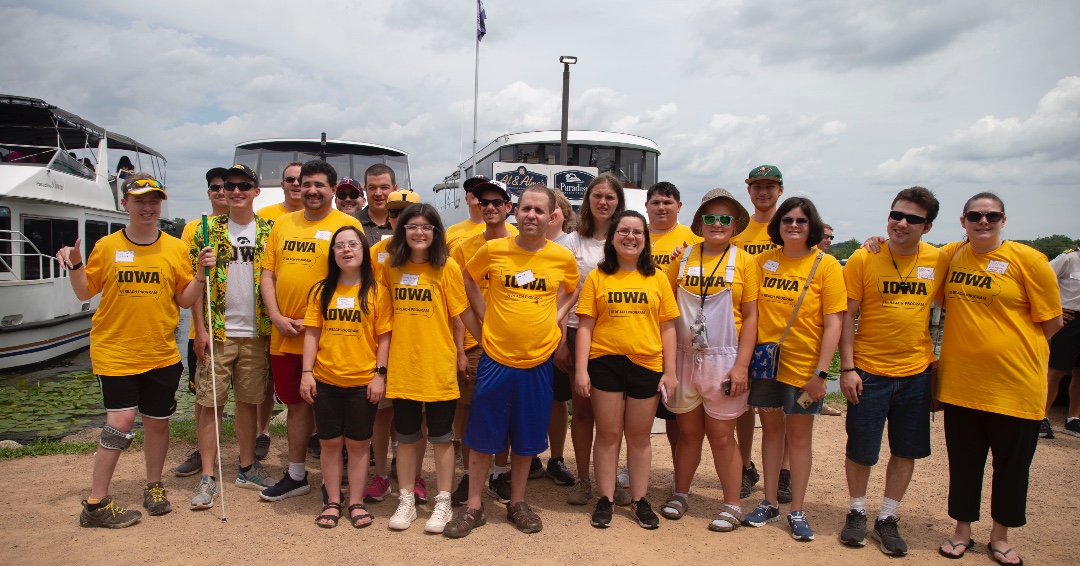 UIREACHProgram's tweet photo. One of our summer ReConnect events: A CRUISE! ⛵ ⚓ ⛴️
#uireach #yourfutureisinreach https://t.co/omsG0fb33J