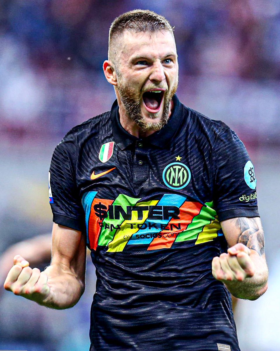 SoloEsclusivInt's tweet photo. 🚨 ULTIM’ORA DI MARZIO: “L'Inter ha comunicato all'entourage di Milan #Skriniar l'intenzione di voler rinnovare il contratto adeguandolo al valore dei top della rosa nerazzurra. Non sarà necessario arrivare a fine mercato per cominciare a parlarne concretamente. https://t.co/qhqC4pdNJC